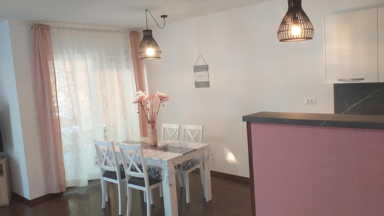 Centar Edda Joakima Rakovca 7 E 52470-umag